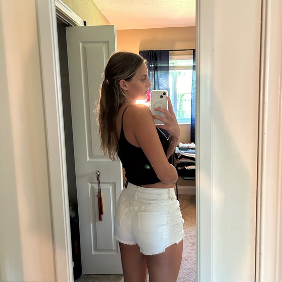 American Eagle white denim stretch shorts - Picture 2 of 7